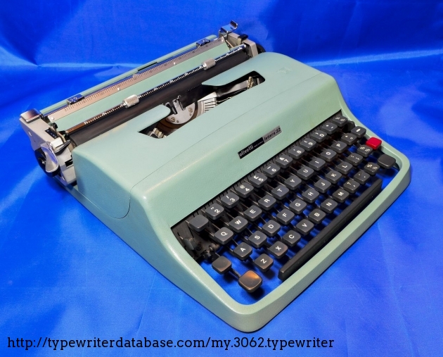 1968 Olivetti Lettera 32 on the Typewriter Database