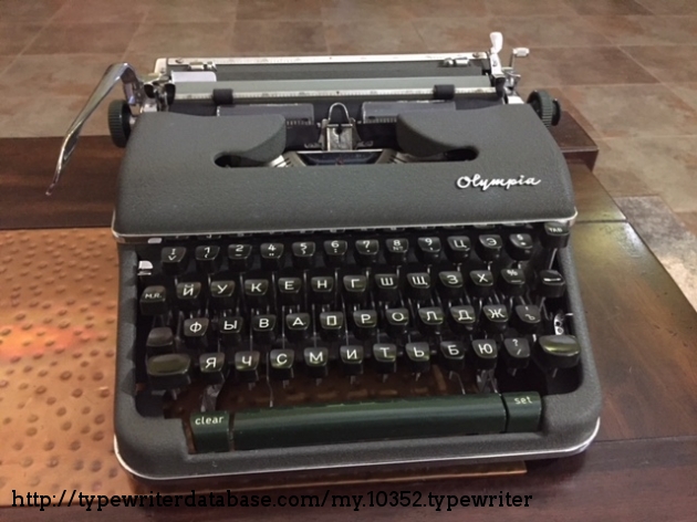 1959 Olympia SM4 on the Typewriter Database