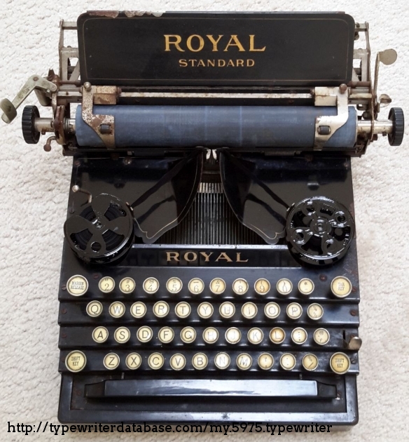 1907 Royal 1 on the Typewriter Database