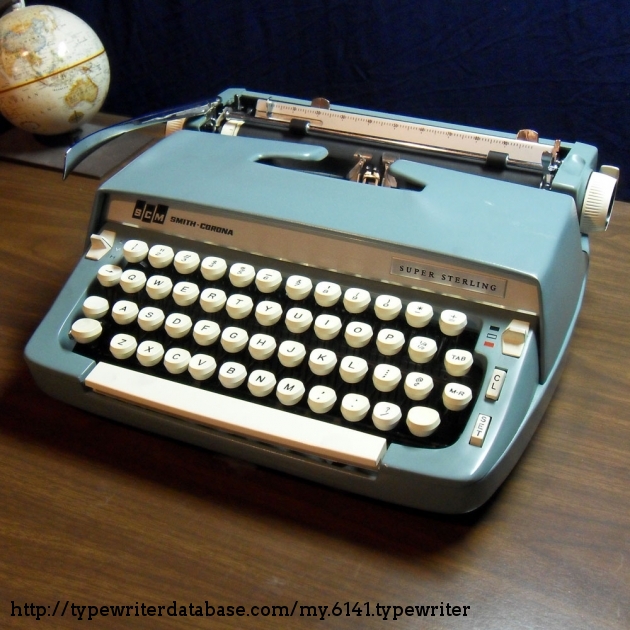 SCM Smith Corona Typewriter Super Sterling