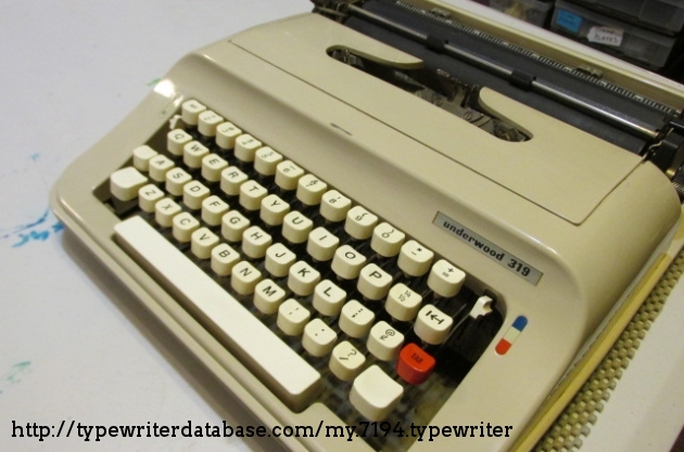 1977 Underwood 319 on the Typewriter Database